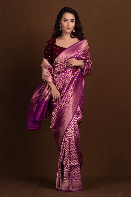 Devissha Katan Silk Floral Woven Banarasi Saree 
