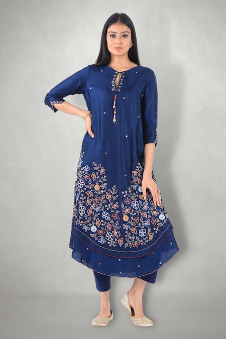 Shop I Am Design Blue Cotton , Silk Organza, Linen Aari Round Embroidered Kurta Set at Aza Fashions Shop_I Am Design_Blue Cotton , Silk Organza, Linen Aari Round Embroidered Kurta Set _at_Aza_Fashions
