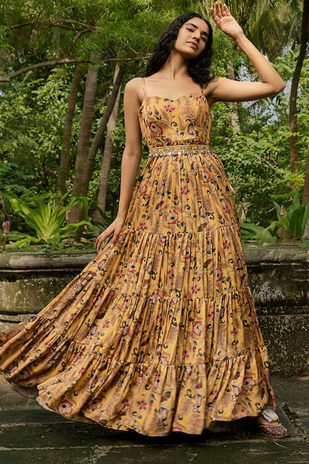 Pin by mohika reddy on Gown | Printed long frocks, Long dress design, Party  wear dresses