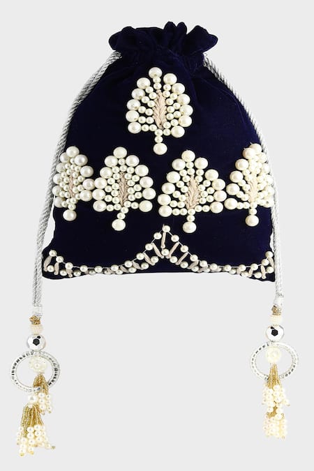 Clutch'D Velvet Potli Bag 