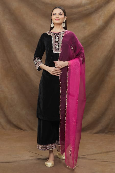 Kanj by Priyanka A Sakhuja Velvet Kurta Palazzo Set 