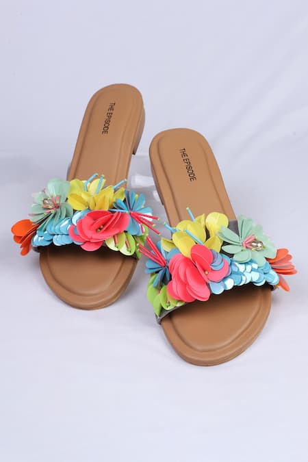 THE EPISODE Flirt Floral Embellished Flats 