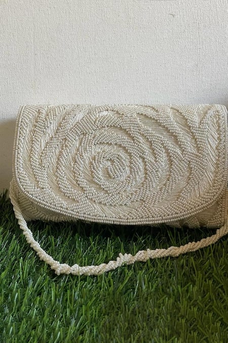 Kreivo By Vamanshi Damania Embellished Silk Envelope Bag 