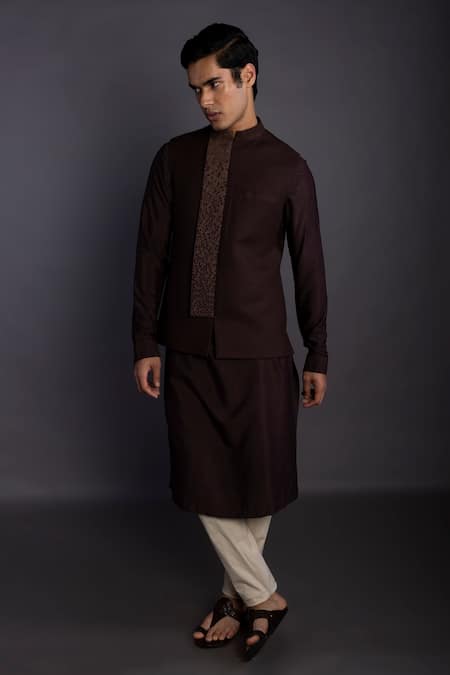 GRAM OF INK Brown Bundi - Matka Silk Embroidery Thread Dawn Panel And Kurta Set  