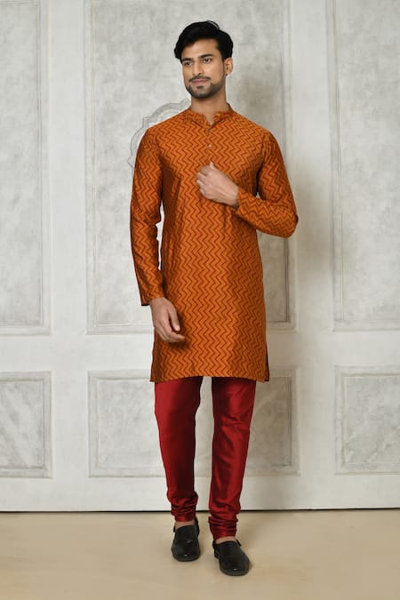 Samyukta Singhania Orange Cotton Silk Printed Chevron Kurta 