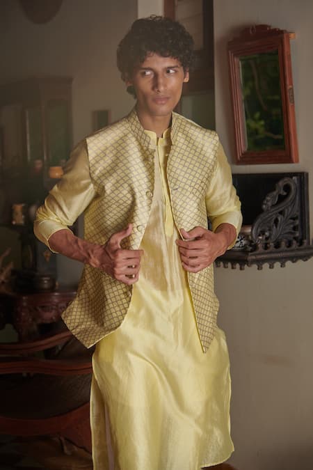 Seema Nanda Yellow Chanderi Silk Printed Scallop Gyan Bundi And Kurta Set 