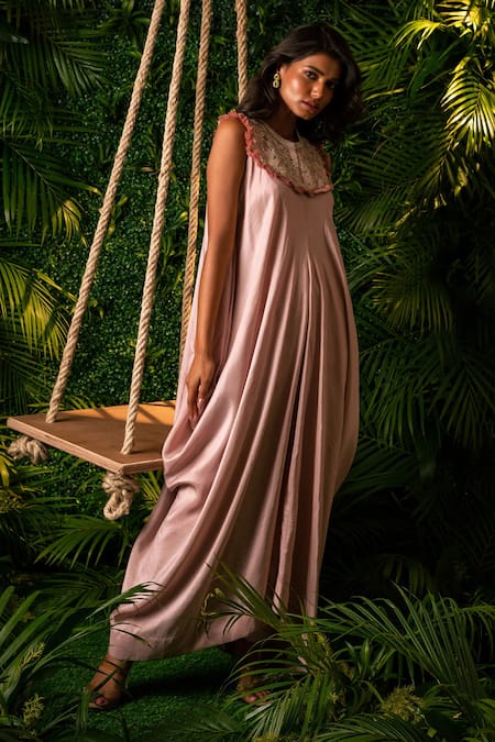 Pallavi Poddar Pink Dupion Embroidery Thread Round Cosmos Draped Jumpsuit 