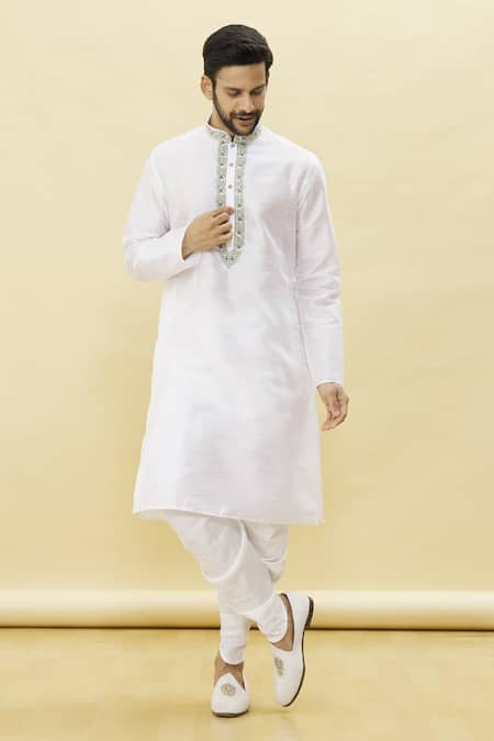 Samyukta Singhania Mandarin Collar Kurta Set 