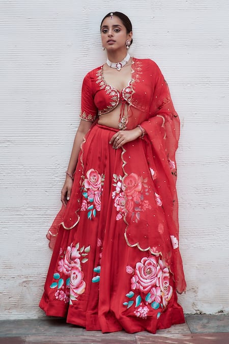 NEHA SAXENA Embroidered Blouse Lehenga Set 