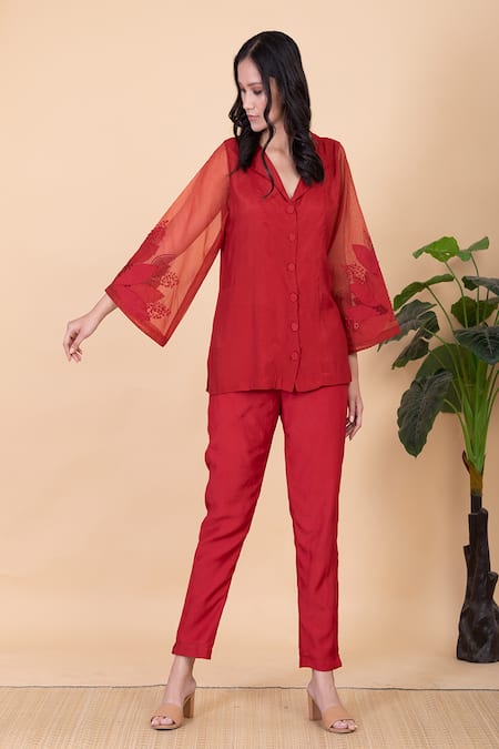 Chambray & CO. Red Silk Embroidery Collared Suzie Sleeve Top And Pant Set