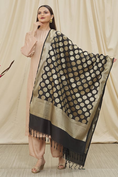 Samyukta Singhania Banarasi Art Silk Woven Dupatta 