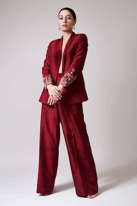25 Best Wedding Suits for Women - Parade