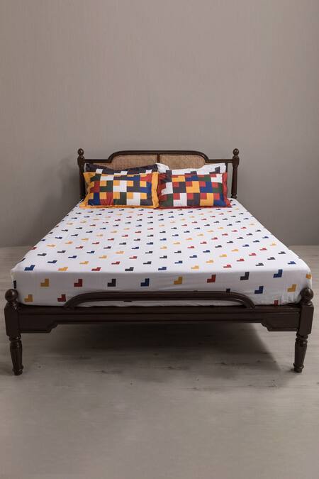 Kyoona White 100% Cotton Print Chaukona Abstract Geometric Bedsheet Set 