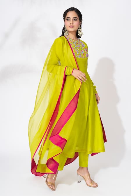 The Aarya Chanderi Embroidered Kali Kurta Pant Set 