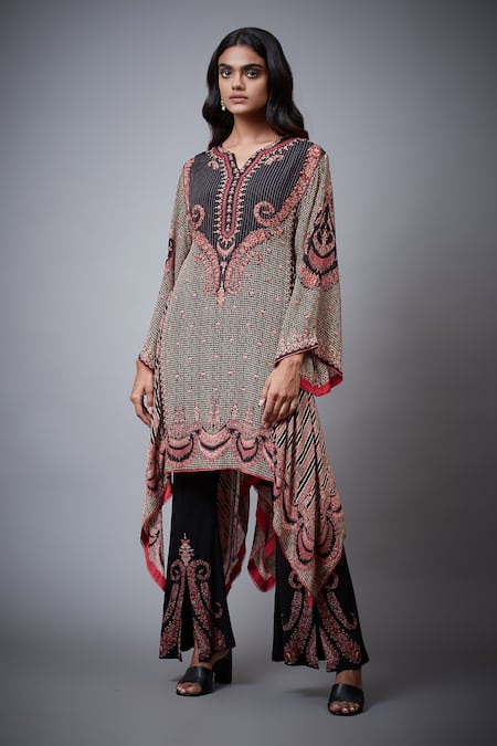 RI.Ritu Kumar Black Rayon Crepe Print And Embroidery Jamawar Notched Malisha Kurti