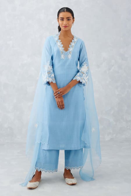 Devnaagri Embroidered Cutwork Pattern Kurta Set 