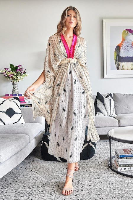 Style Junkiie Printed Cape Duster Dress 