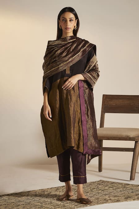 Shorshe Clothing Stripe Pattern Cutdana Embellished Dupatta 