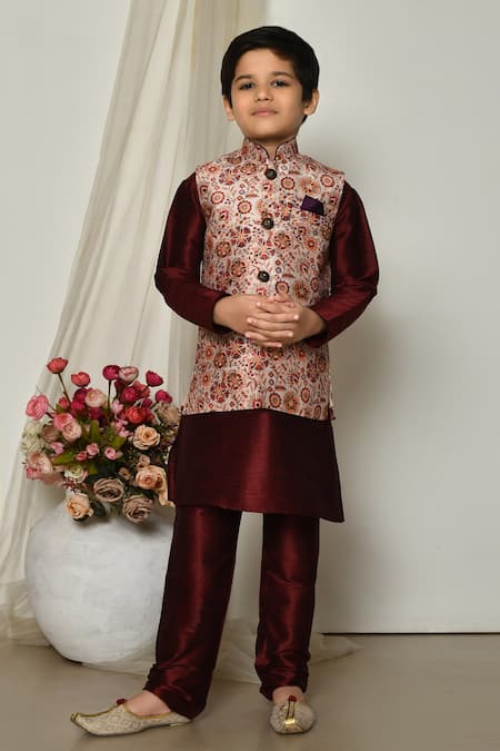 Samyukta Singhania Blooming Floral Print Jacket Kurta Set 