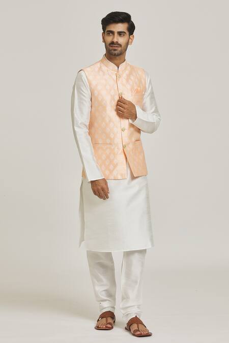 Buy Peach Jacquard Banarasi Silk Floret Pattern Bundi And Solid Kurta Set  For Men by Adara Khan Online at Aza Fashions.