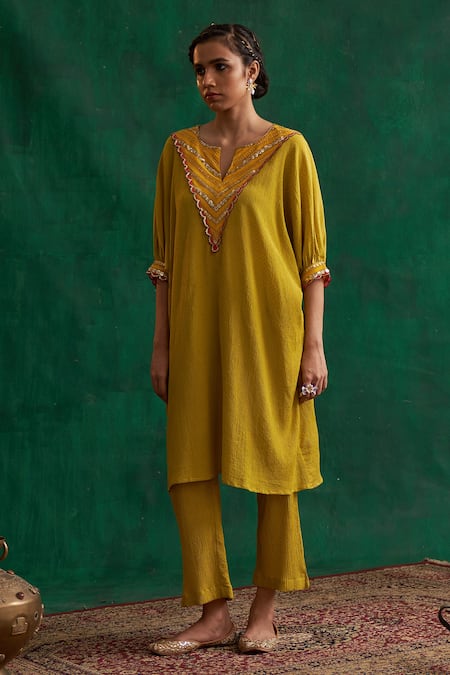 Buy Rekha Agra Green Crinkled Cotton Silk Polka Dots Block Print Embroidered Kimono And Pant Set at Aza Fashions Buy_Rekha Agra_Green Crinkled Cotton Silk Polka Dots Block Print Embroidered Kimono And Pant Set _at_Aza_Fashions