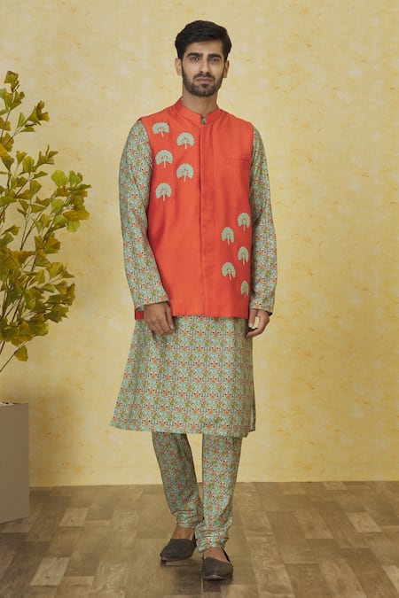 Priyanka Haralalka Floral Scallop Printed Bundi Kurta Set 