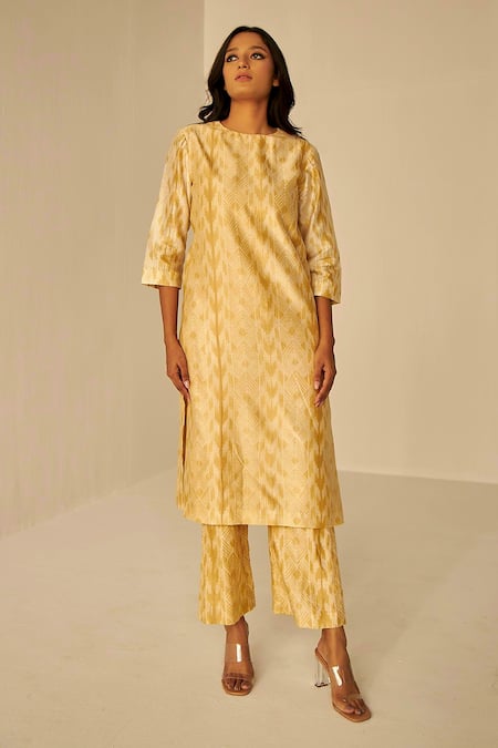 Betrue Hand Tie-Dye Shibori Straight Kurta & Pant Set 