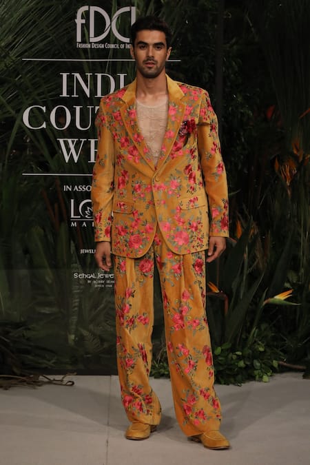 Varun Bahl Cotton Velvet Floral Suit Set 