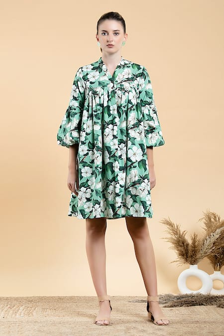 Divi By Sonal Khandelwal Green Cotton Embroidery V-neck Wild Apple Print Shirt Dress 