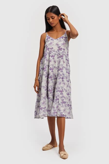 Reistor Printed Floral Strappy Dress 