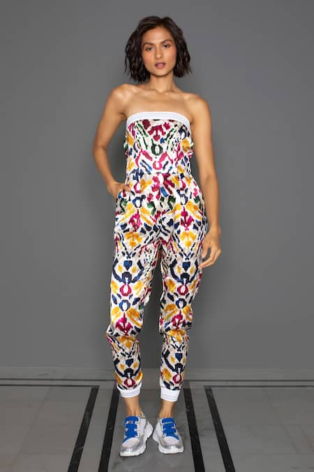 White jogger hot sale jumpsuit