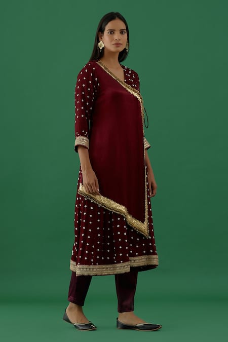 5elements Maroon Modal Satin Woven Bandhani V Neck Pattern Wrap Anarkali With Pant 