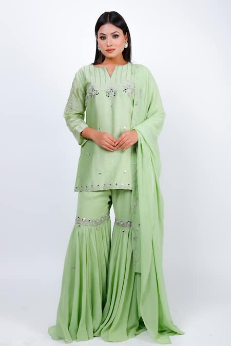 Geetika Jain Chanderi Embellished Yoke Kurta Set 