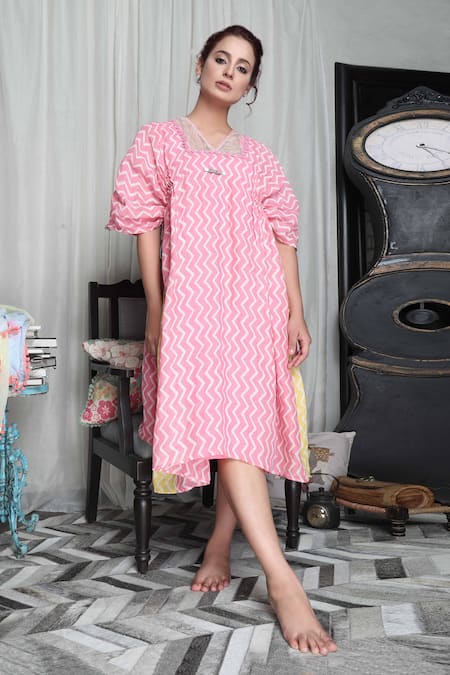 Falguni.Foram Chevron Print Kaftan Dress 