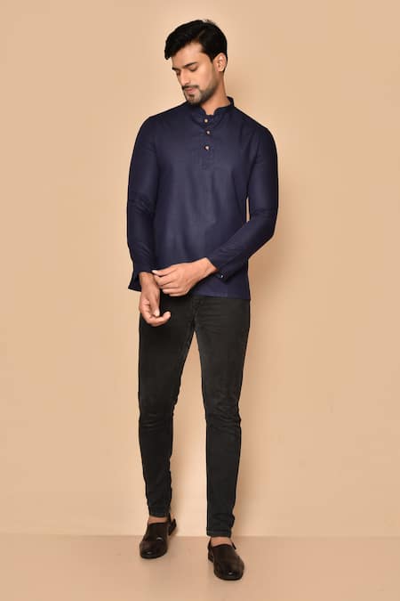 Aryavir Malhotra Straight Band Collar Short Kurta 