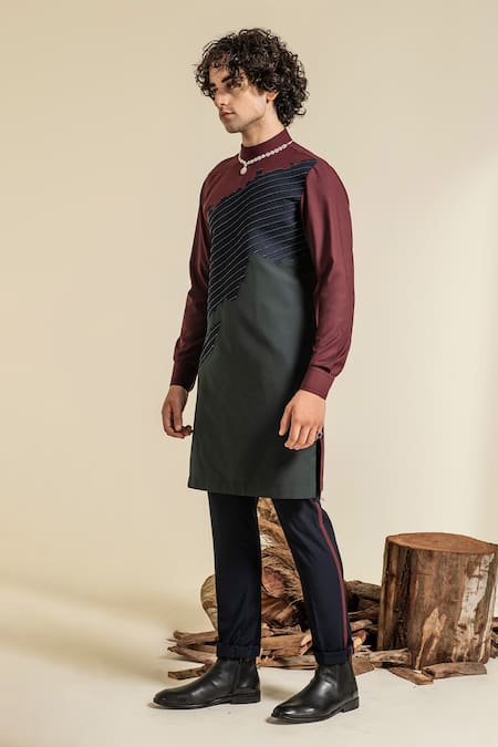 Abkasa Color Blocked Kurta & Trouser Set 