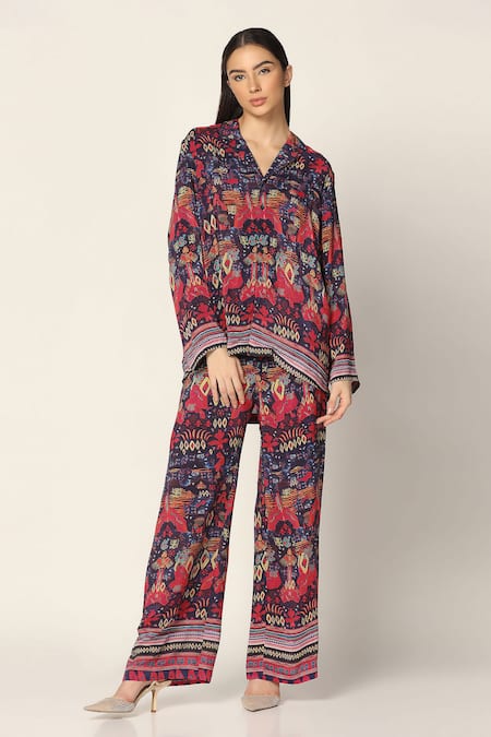 Two Sisters By Gyans Abstract Print Shirt & Pant Set 