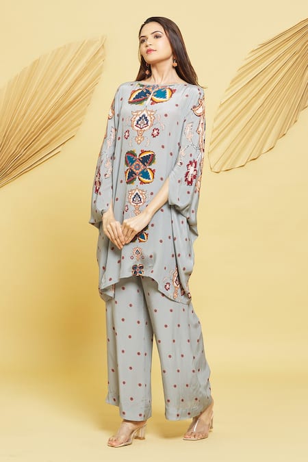 Rajat K Tangri Gray Crepe Floral Boat Kaftan Tunic And Pant Set 