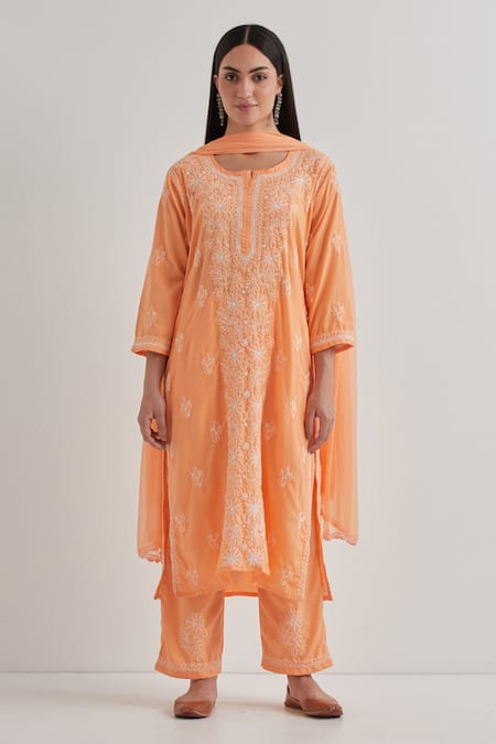 Priya Chaudhary Cotton Chikankari Embroidered Kurta Set 