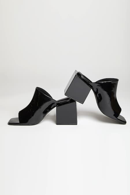 Tiesta Black Square Block Heels 