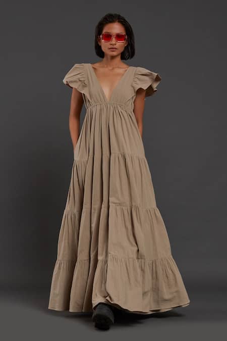 Mati Tiered Solid Gown 