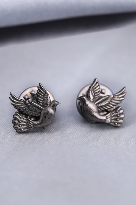 Cosa Nostraa Flying Bird Carved Collar Tips 