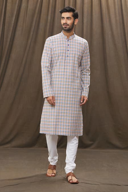 Samyukta Singhania Checkered Full Sleeve Kurta Set 