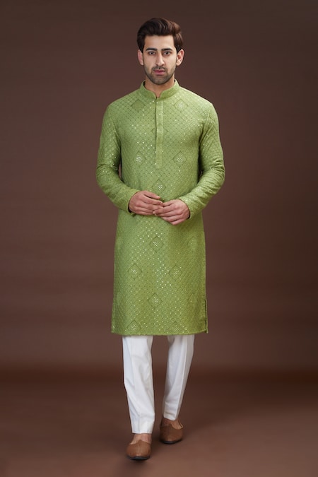 Kasbah Chikankari Embroidered Kurta Set 