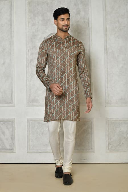 Samyukta Singhania Geometric Print Kurta 