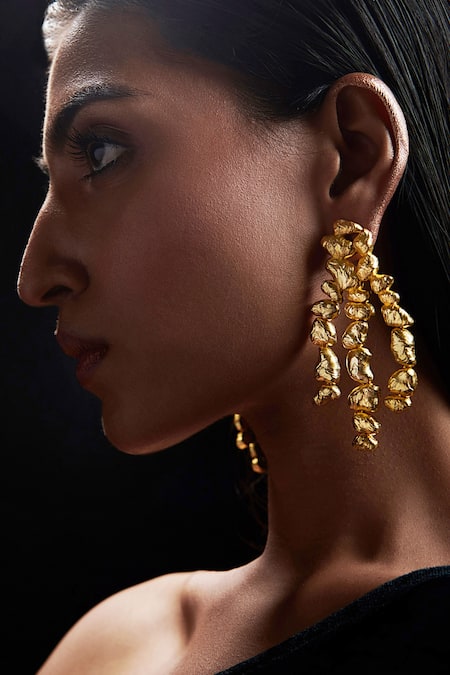 Zariin Nuggets Statement Dangler Earrings 