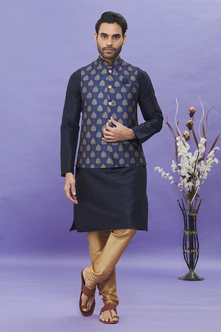 Aryavir Malhotra Floral Print Bundi Kurta Set 