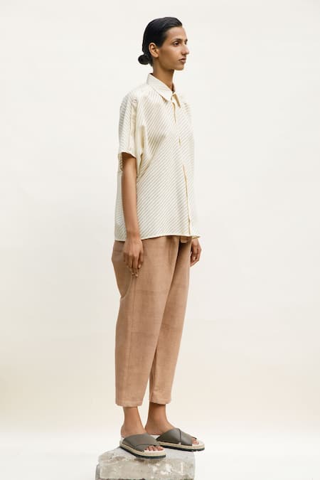 Urvashi Kaur Off White Cotton Collared Cyprus Textured Shirt