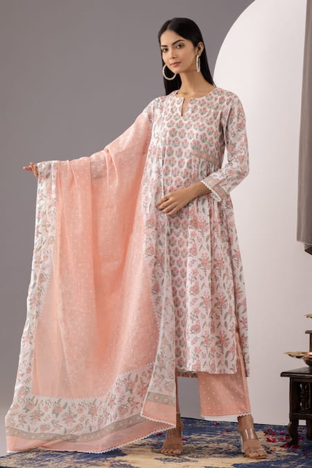 Abbaran Kurta Set With Printed Dupatta 