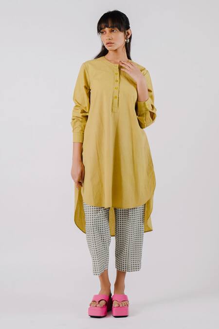 Tussah By Siddhi Shah Green Cotton Round Neck High-low Tunic And Checkered Pattern Pant Set 